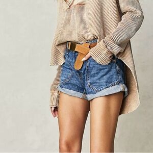 Free people denim shorts size 28
